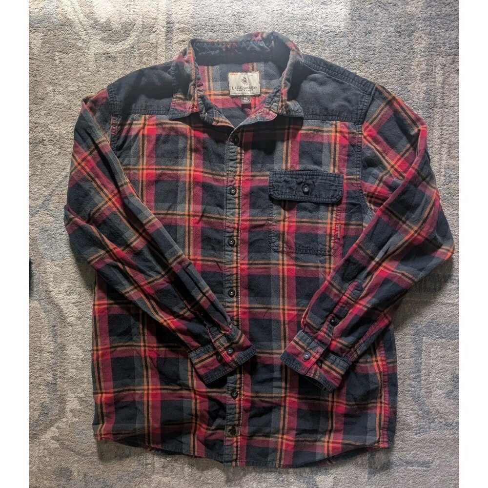 Legendary Whitetails Shirt Mens L Red Plaid Flannel Outdoor Workwear Fall